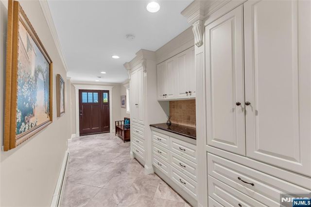 146 President Road, Twp Of Washington, NJ 07676