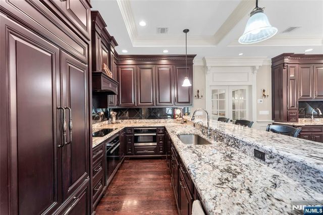 146 President Road, Twp Of Washington, NJ 07676