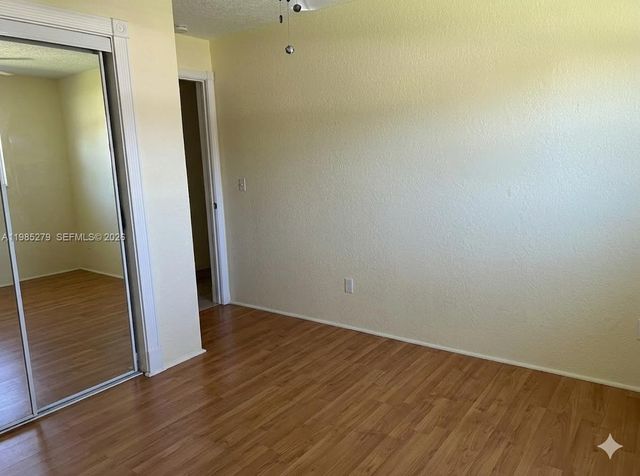 633 NE 2nd St, Dania Beach, FL 33004