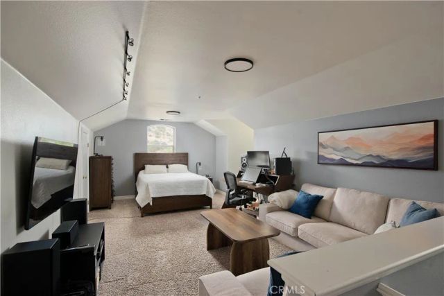 9726 Escondido Canyon, Agua Dulce, CA 91390
