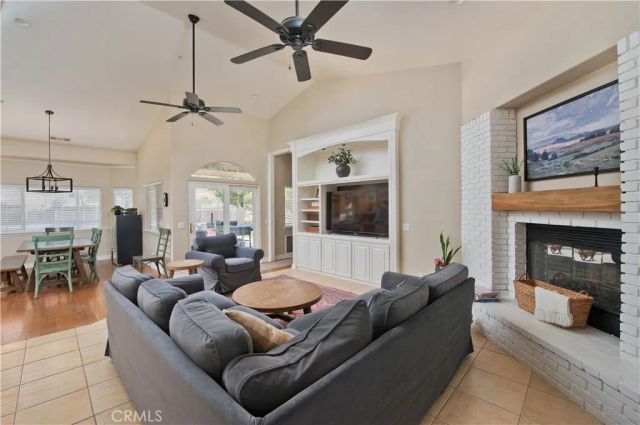 9726 Escondido Canyon, Agua Dulce, CA 91390