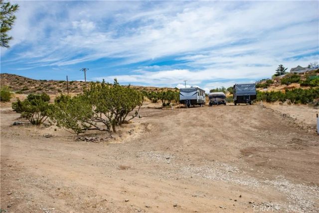 9726 Escondido Canyon, Agua Dulce, CA 91390