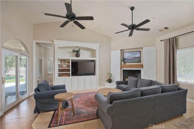 9726 Escondido Canyon, Agua Dulce, CA 91390