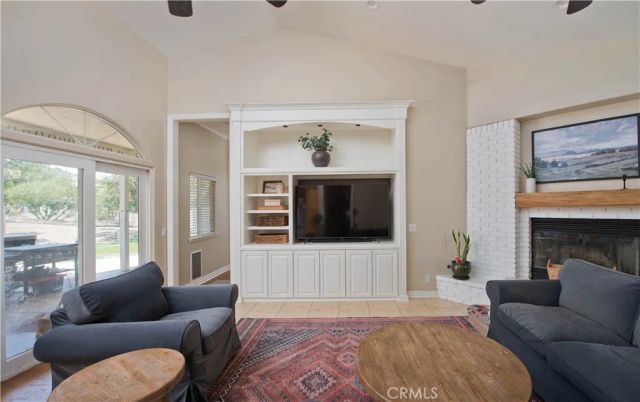 9726 Escondido Canyon, Agua Dulce, CA 91390