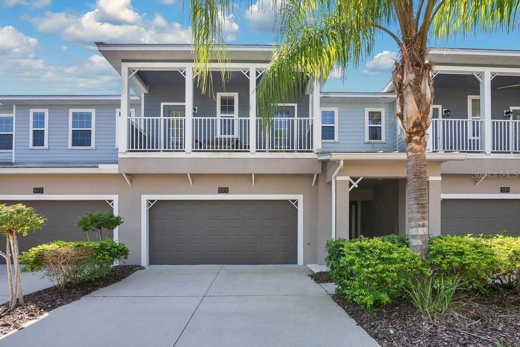 Image 3 of property listing at 593 LAKE WILDMERE COVE, Longwood, FL 32750