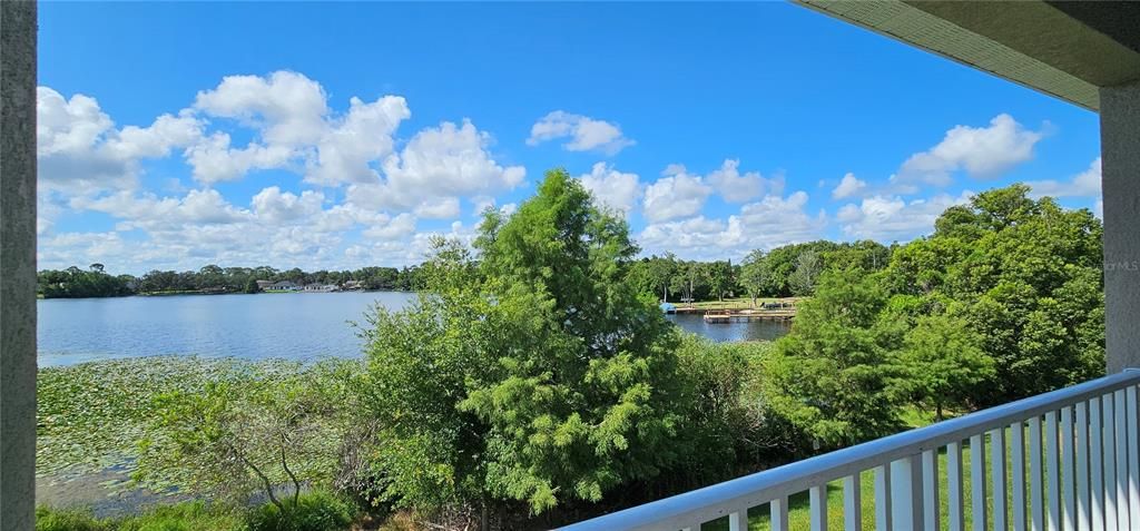 Image 38 of property listing at 593 LAKE WILDMERE COVE, Longwood, FL 32750