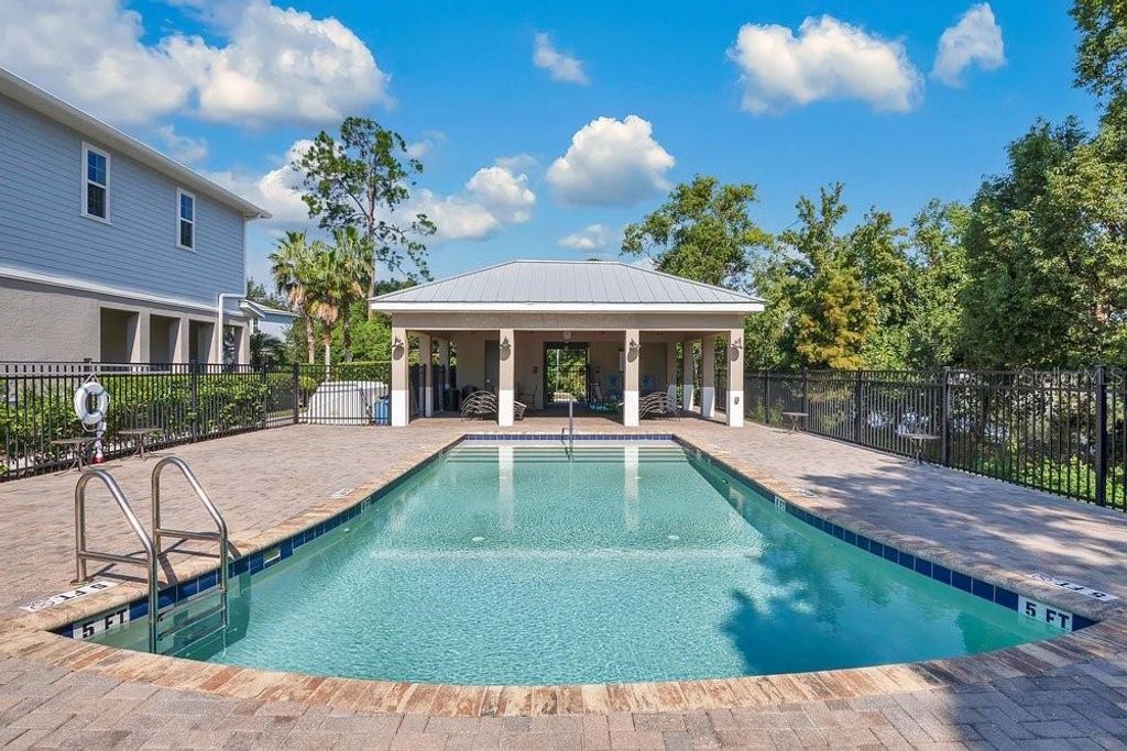 Image 39 of property listing at 593 LAKE WILDMERE COVE, Longwood, FL 32750