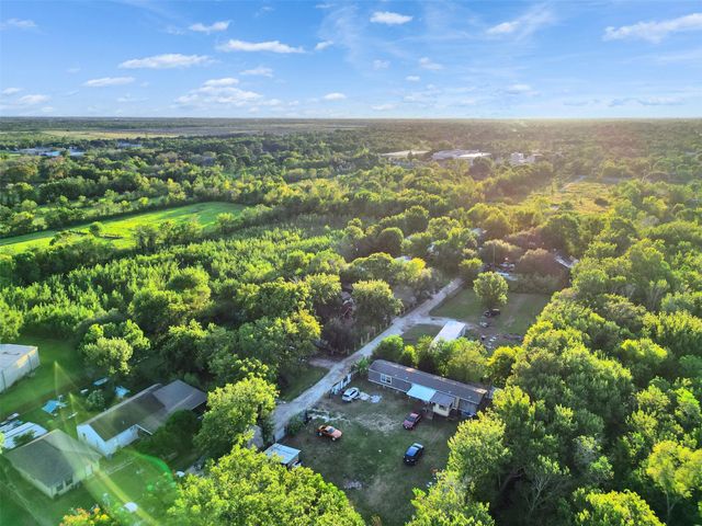 7225 Libby Lane, Pearland, TX 77584