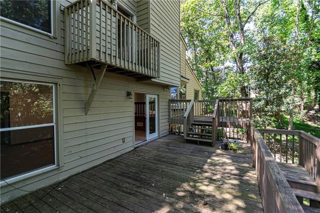 1985 Branch Valley Drive, Roswell, GA 30076