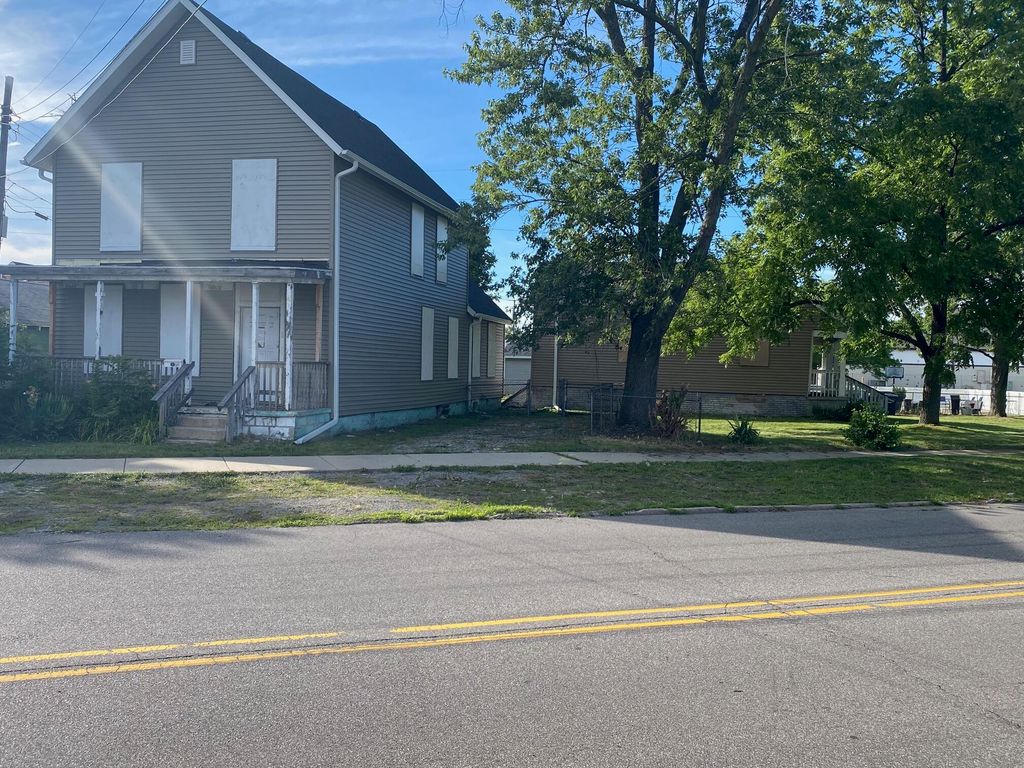 207 Chicago Street, Michigan City, IN 46360