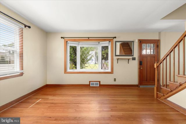 1236 OAKLAND TERRACE RD, Baltimore, MD 21227