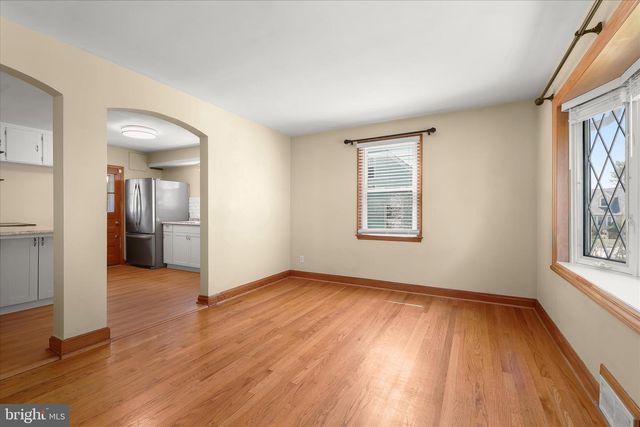 1236 OAKLAND TERRACE RD, Baltimore, MD 21227
