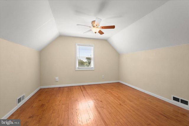 1236 OAKLAND TERRACE RD, Baltimore, MD 21227