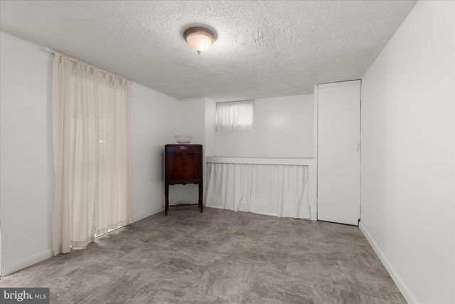 1236 OAKLAND TERRACE RD, Baltimore, MD 21227