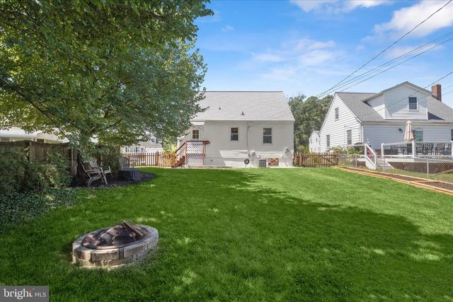 1236 OAKLAND TERRACE RD, Baltimore, MD 21227