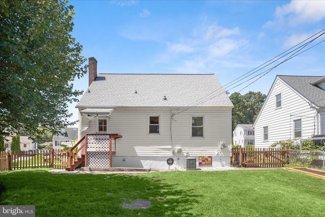 1236 OAKLAND TERRACE RD, Baltimore, MD 21227