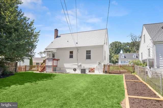 1236 OAKLAND TERRACE RD, Baltimore, MD 21227