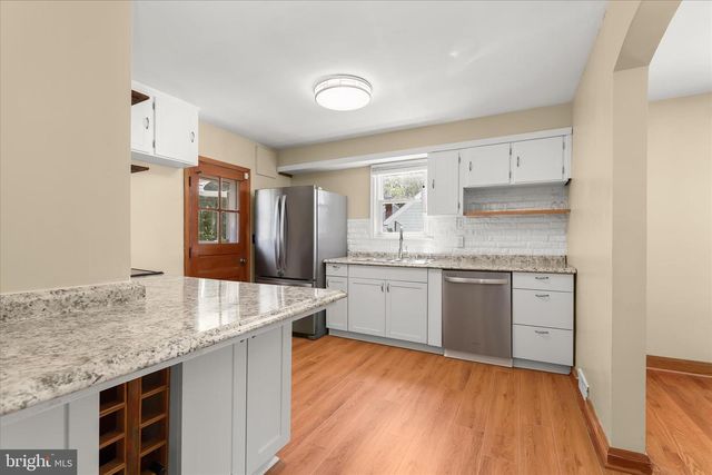 1236 OAKLAND TERRACE RD, Baltimore, MD 21227