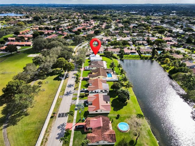 5757 SW 113th Ave, Cooper City, FL 33330