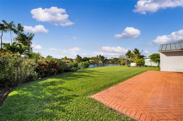 5757 SW 113th Ave, Cooper City, FL 33330