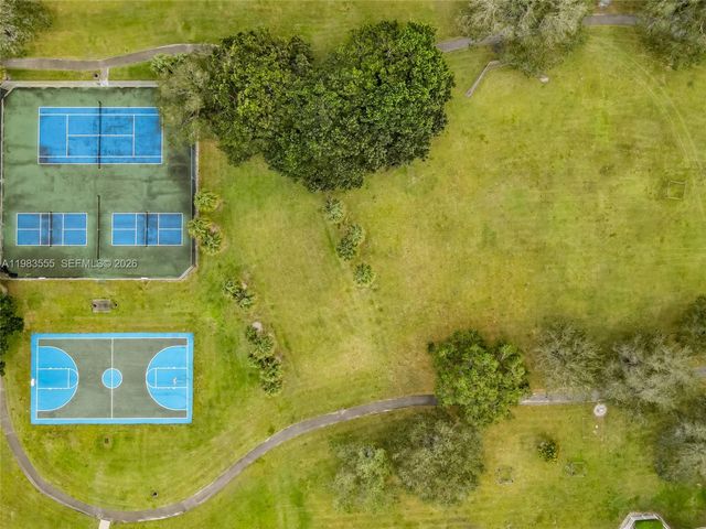 5757 SW 113th Ave, Cooper City, FL 33330