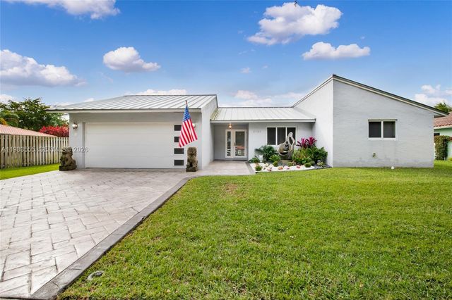 5757 SW 113th Ave, Cooper City, FL 33330