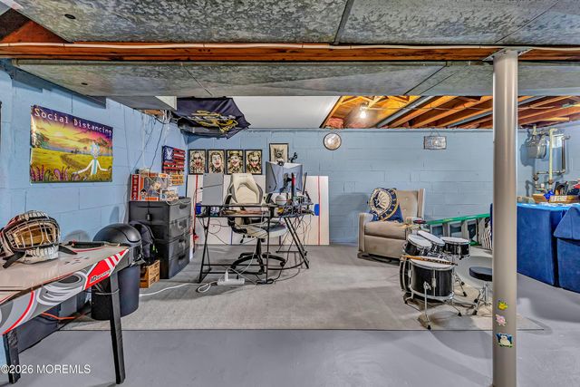 138 Gary Drive, Hamilton, NJ 08690