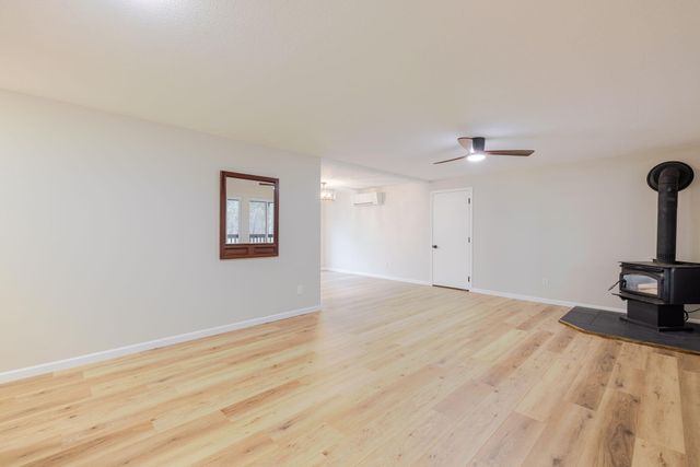 16826 Brenda Drive, Bend, OR 97707