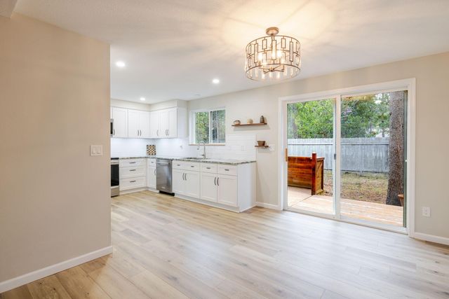16826 Brenda Drive, Bend, OR 97707