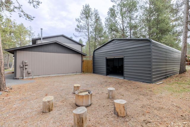 16826 Brenda Drive, Bend, OR 97707