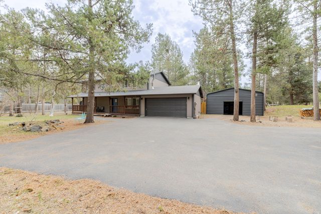 16826 Brenda Drive, Bend, OR 97707