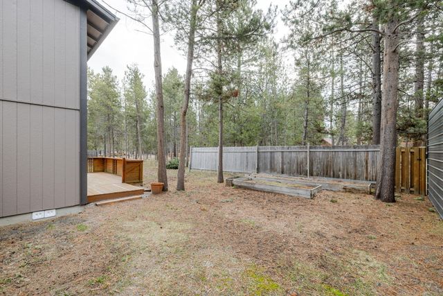 16826 Brenda Drive, Bend, OR 97707