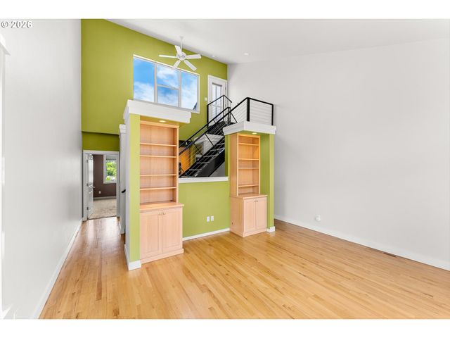 1443 Ne VILLAGE St, Fairview, OR 97024