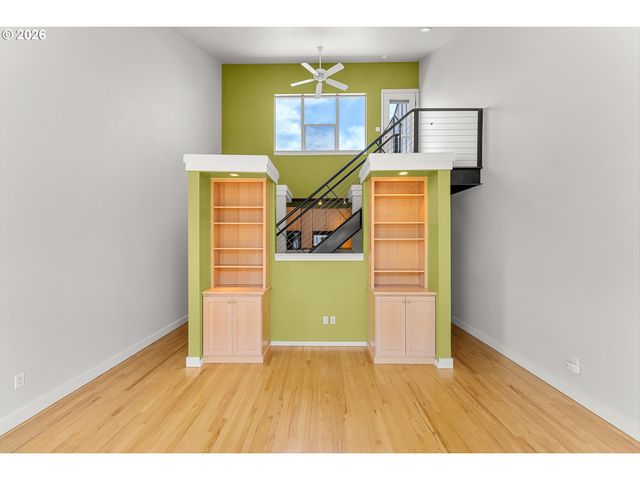 1443 Ne VILLAGE St, Fairview, OR 97024
