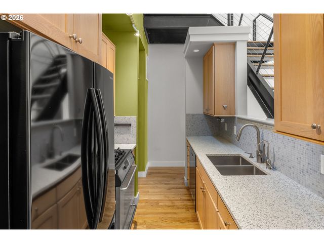1443 Ne VILLAGE St, Fairview, OR 97024