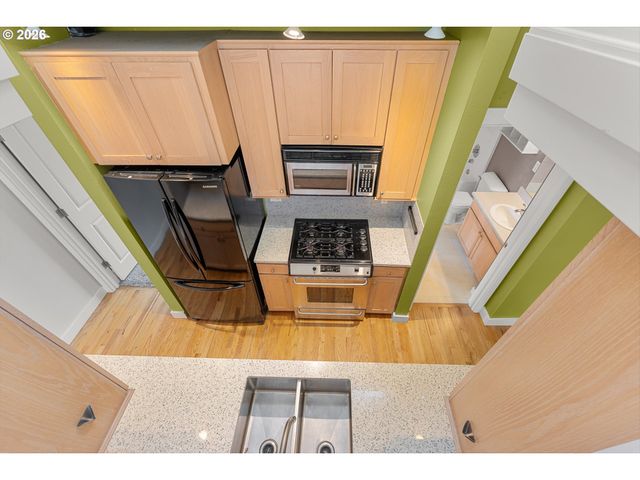 1443 Ne VILLAGE St, Fairview, OR 97024