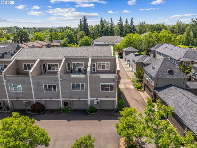 1443 Ne VILLAGE St, Fairview, OR 97024