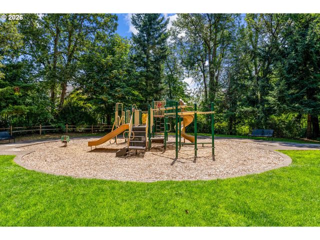 1443 Ne VILLAGE St, Fairview, OR 97024