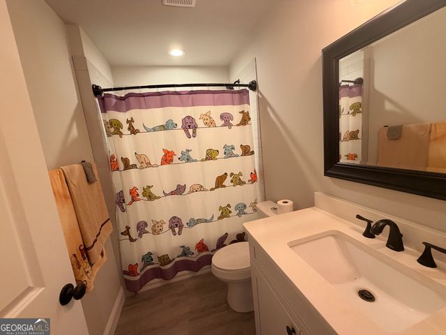 8515 Lynn Drive, Gainesville, GA 30506