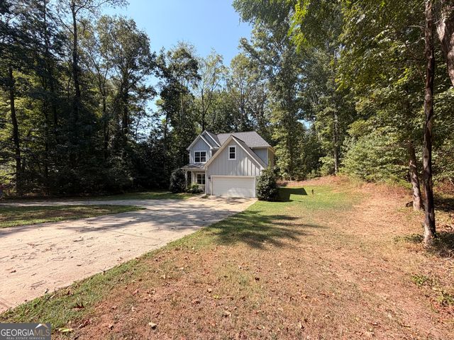 8515 Lynn Drive, Gainesville, GA 30506
