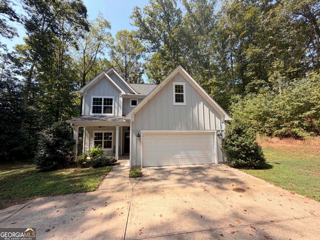 8515 Lynn Drive, Gainesville, GA 30506