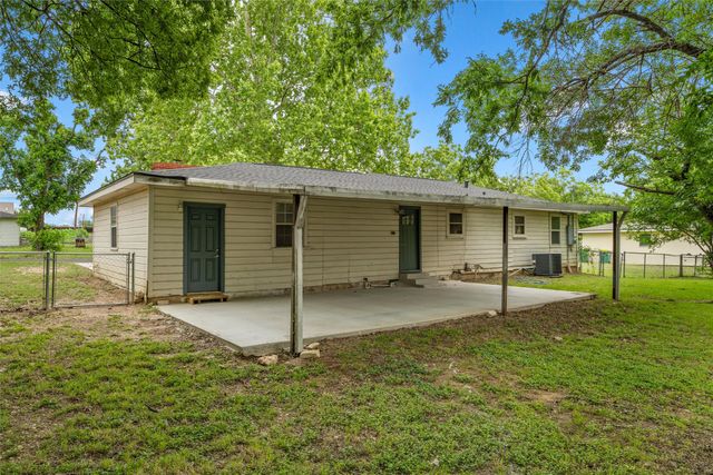 1003 Donlo Street, Robinson, TX 76706