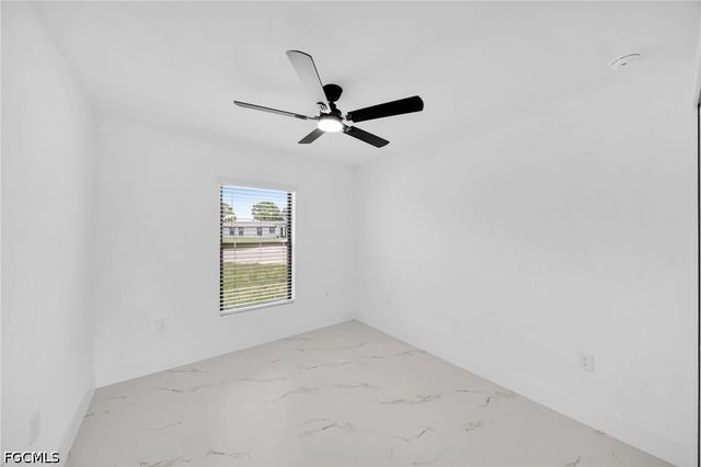 4985 Fairway Ct, Lehigh Acres, FL 33971