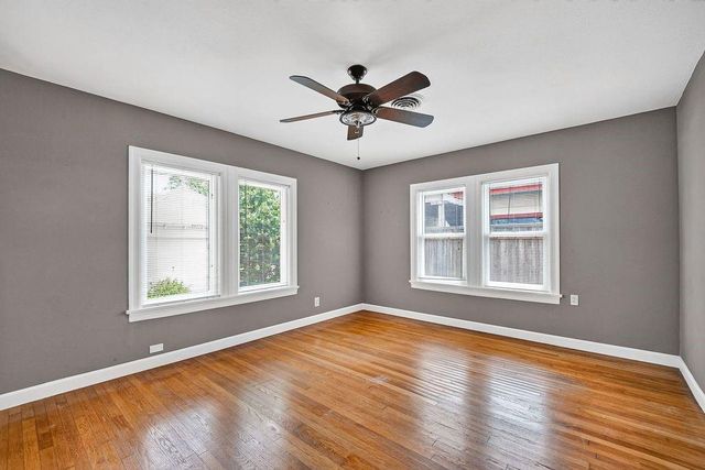 1706 W Main Street, Houston, TX 77098