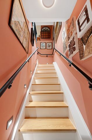 233 W 26th St Apt 1RW, New York City, NY 10001