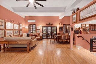 233 W 26th St Apt 1RW, New York City, NY 10001