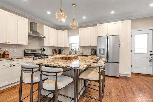 28 November Walk, Long Beach, NY 11561