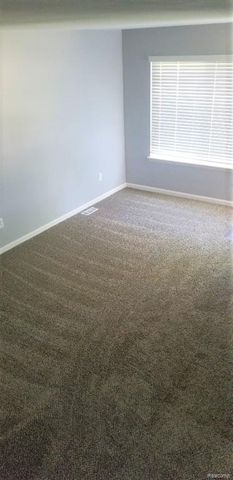 27701 Lorenz Street, Madison Heights, MI 48071