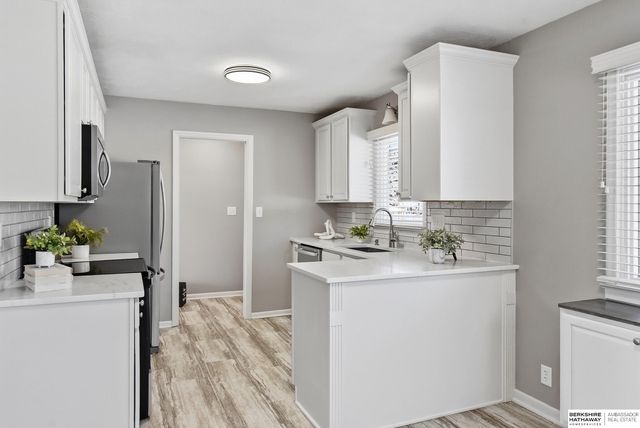 1010 Bellevue Boulevard S, Bellevue, NE 68005