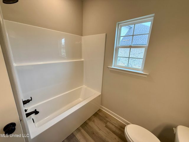 6334 Acorn Way, Walls, MS 38680